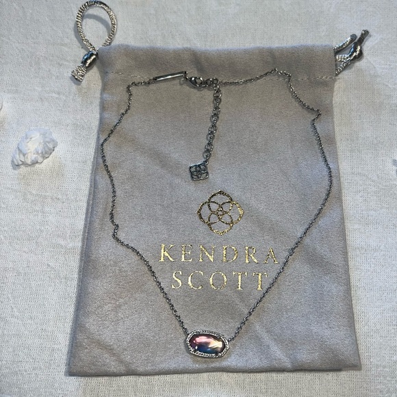 Kendra Scott Necklace - Picture 3 of 4